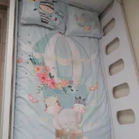 روتختی و بالش تخت کودک
