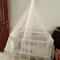 گهواره کودک|تخت و صندلی بچه|گناباد, |دیوار