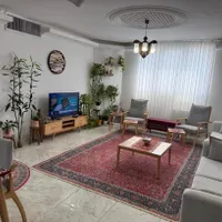 اپارتمان ۱۲۰ متر دو خوابه.