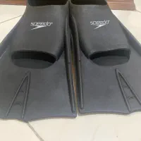 فین قدرتی شنا برند speedo|غواصی و ورزش‌های آبی|تهران, دولت‌آباد|دیوار