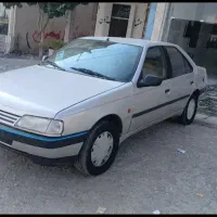 پژو 405 نقره‌ای