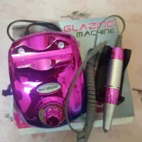 سوهان برقی و چند وسایل کاشت ناخن