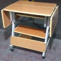 میز کامپیوتر فلز و ام دی اف محکم تمیز