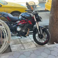 بنلی 300 جفت سیلندر 1403 در حد صفر
