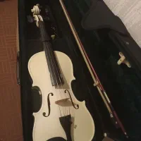 ویولن سفید آماتی