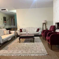 مبل راحتی کلایسک تشک دوبل وبه همراه نهارخوری ۶نفره