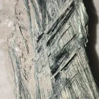 سنگ تورمالین سبز