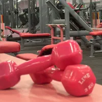 باشگاه بدنسازی بانوان(تا عید چیزی نمونده)