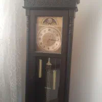 ساعت ایستاده چوبی