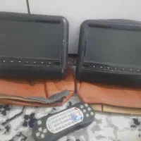 مانیتور پشت صندلی ماشین و یک مانیتو ر جلوی ماشبن