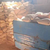 خاک اره وپوشال