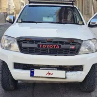 تویوتا هایلوکس دنده ۲۰۱۰ سفید