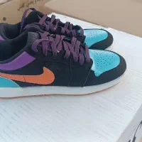 کتونی ..زنانه|کیف، کفش، کمربند|اشتهارد, |دیوار