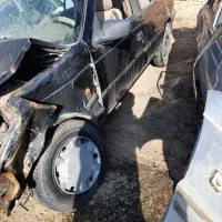 پژو۴۰۵ مدل۹۳ دو سه لکه از قبل رنگ|خودرو سواری و وانت|اسلام‌شهر, شهرک لاله|دیوار