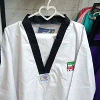 لباس تکواندو و کاراته