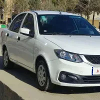 ساینا اس مدل ۴۰۲