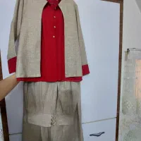 تعدادی لباس در حد نو|لباس|شاهین‌شهر, شهرک هشت بهشت|دیوار