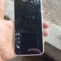 اپل iPhone 13 با حافظهٔ ۱۲۸ گیگابایت