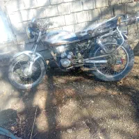 ر جترو سورمه ای  150 مدل 82دارای سند  فاقد پلاک