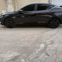 کی ام سی j7