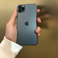 ۱۱ پرومکس ۲۵۶ گیگ