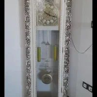 ساعت ایستاده در حد نو کم کار