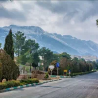 ۹۰۰ متر ملک مسکونی