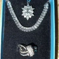 نیم ست انگشتر و دستبند و گردنبند