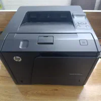 پرینتر تک کاره لیزری سیاه و سفید پشت و رو زن