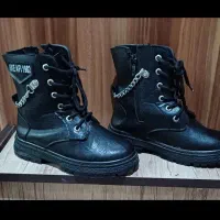 نیم بوت دخترانه|کفش و لباس بچه|شهرکرد, |دیوار