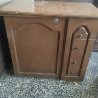میز چرخ خیاطی در حد نو