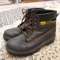 پوتین اسپورت سایز ۳۹ فروش فوری