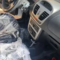 کوئیک صفر سفید مشکی