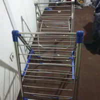دوتا رخت اویز|بندرخت و رخت‌آویز|تهران, چهارصد دستگاه|دیوار