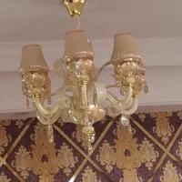 سه تا لوستر هر لوستر شش شاخه