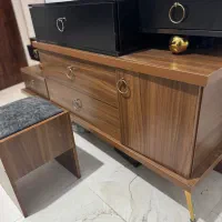 تخت و میز ارایش|تخت و سرویس خواب|آمل, |دیوار