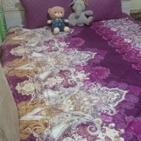 تخت شیک .تمیز.نو