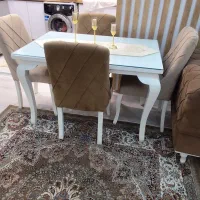 مبل چستر و میز ناهارخوری