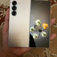 Samsung Z Fold 6