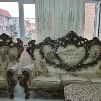 مبل سلطنتی ۷ نفره روکش دار همراه با میز وسط|مبلمان خانگی و میز عسلی|لاهیجان, قیام|دیوار