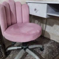 لوازم ناخن کاری و میز صندلی ارایشی بهداشتی|آرایشی، بهداشتی، درمانی|قم, شهرک امام حسین|دیوار