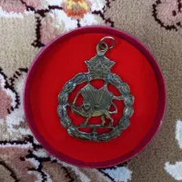 مدال خاص پلیس(آژان) دوره شاه، و سکه قدیمی