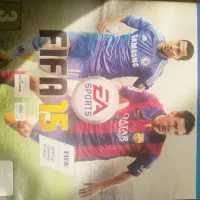 دسته و سه بازی ps4