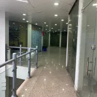 استخدام نیروی خدمات