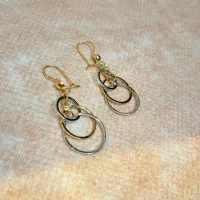 گوشواره های آویز طلا|جواهرات|کاشان, بازار کاشان|دیوار