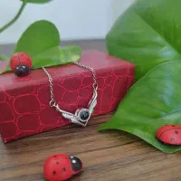 گردنبند تلسکوپی (دوست دارم به صد زبان دنیا)|بدلیجات|مرودشت, سهل‌آباد|دیوار