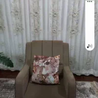 پرده پذیرایی به همراه کتیبه|پرده، رانر، رومیزی|اهواز, کوی مهدیس|دیوار