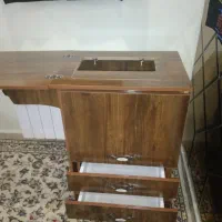 میز چرخ خیلی تمیز رنگ کردویی