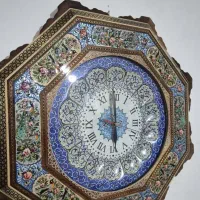 ساعت خاتم اصفهان در حد نو نو به اندازه ۵۰/۵۰