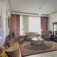ساختمان-تجاری-مغازه-دارمسکونی-برسرداران-خانباباخان